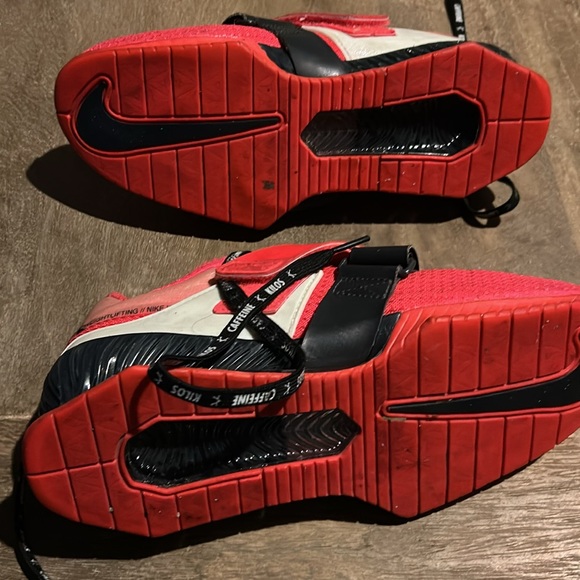 Nike weightlifting shoes - Picture 5 of 8